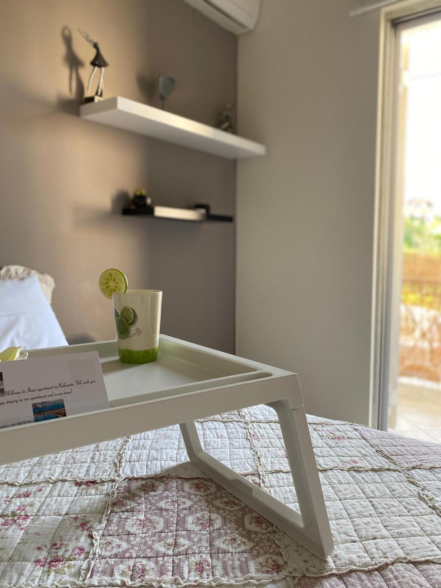 Irinis Apartment In Kalamata Zewnętrze zdjęcie